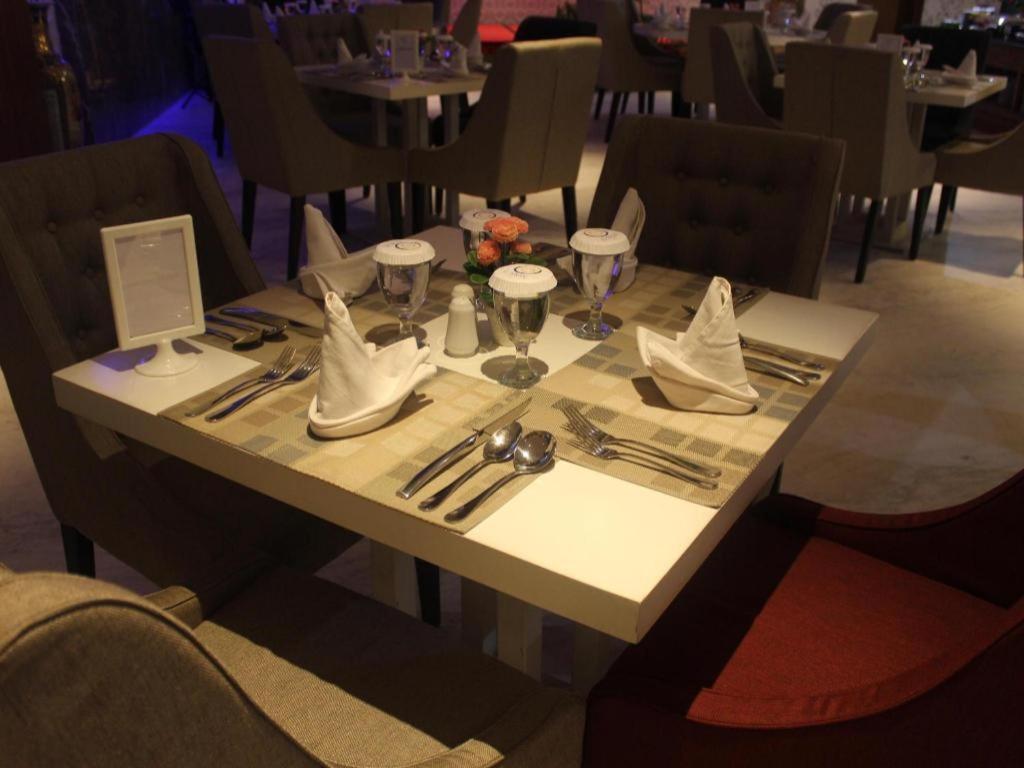 G'Sign Hotel Banjarmasin Banjarmasin  Ngoại thất bức ảnh
